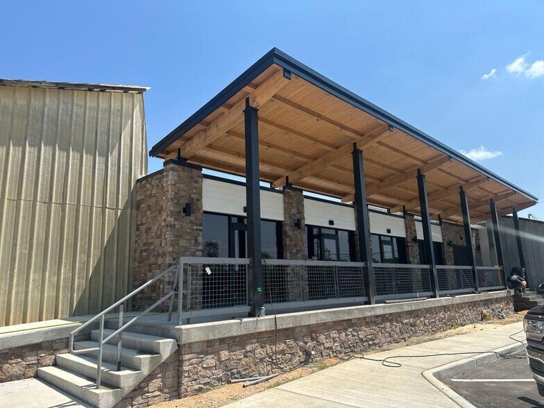 Primary Photo Of 96 Depot St, Ringgold General Retail For Lease
