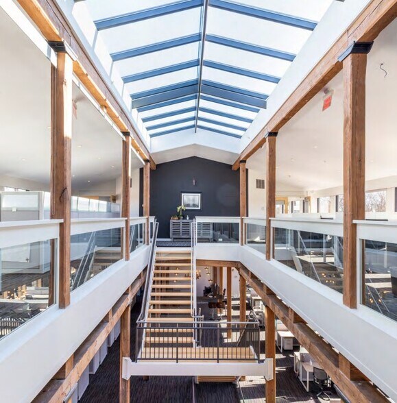 More Photos Of 480 Pleasant St, Watertown Office For Lease