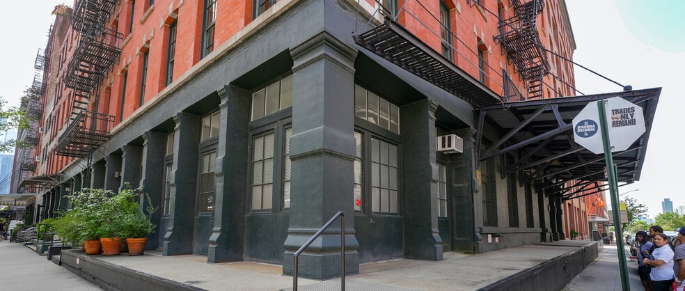 More Photos Of 434 Greenwich St, New York Apartments For Sale