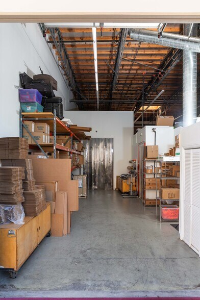 More Photos Of 15840 W Monte St, Sylmar Warehouse For Sale