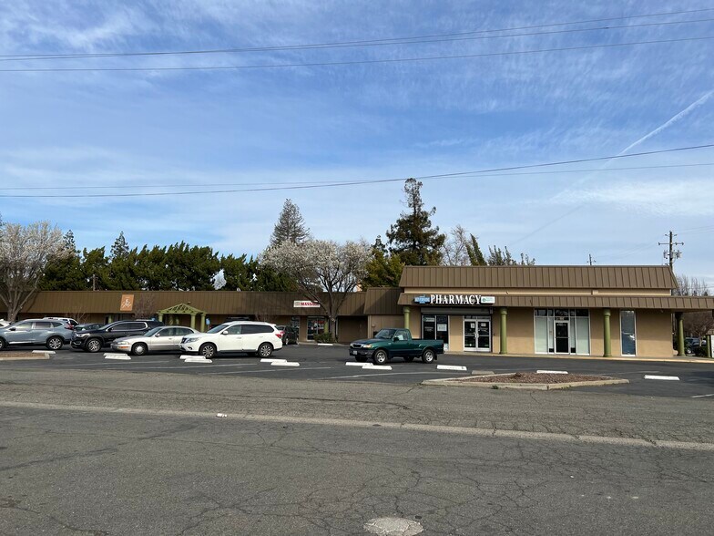 More Photos Of 866 Plumas St, Yuba City Medical For Lease