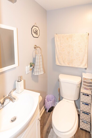 More Photos Of 4008 Primrose Ave, Baltimore Apartments For Sale