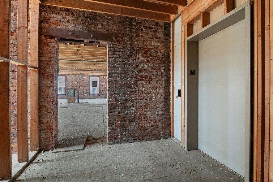 More Photos Of 115 S Jefferson St, Spokane Apartments For Lease