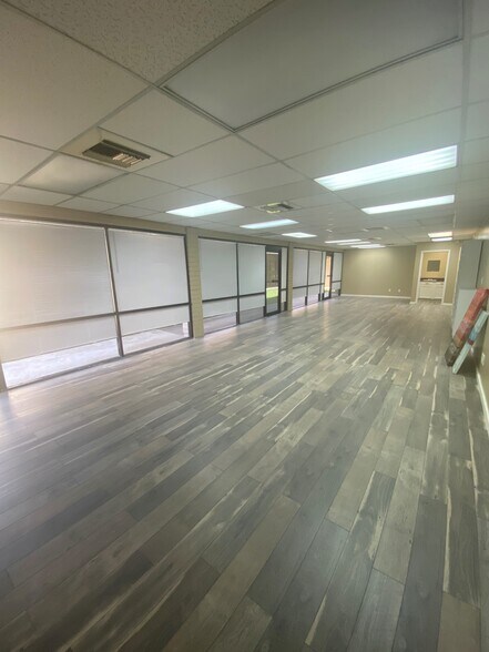 More Photos Of 5637 N Pershing Ave, Stockton Medical For Lease