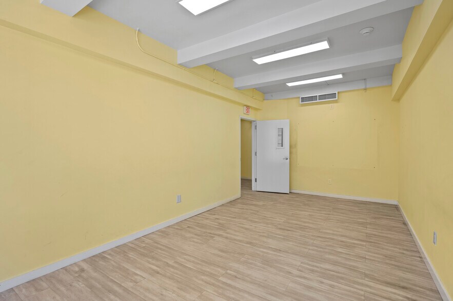 More Photos Of 125 N Main St, Port Chester Loft Creative Space For Lease
