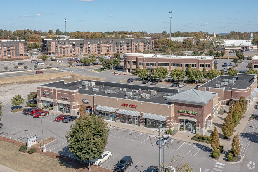 More Photos Of 2037 N Mount Juliet Rd, Mount Juliet Storefront Retail Office For Lease
