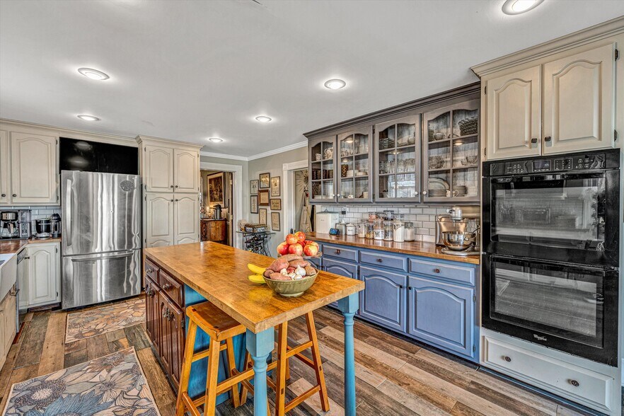 More Photos Of 185 Claiborne Ave, Rocky Mount Hospitality For Sale