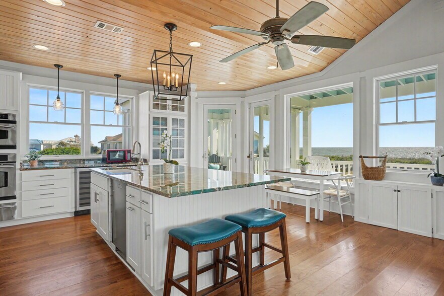 More Photos Of 8 Sandlewood Ct, Tybee Island Specialty For Sale