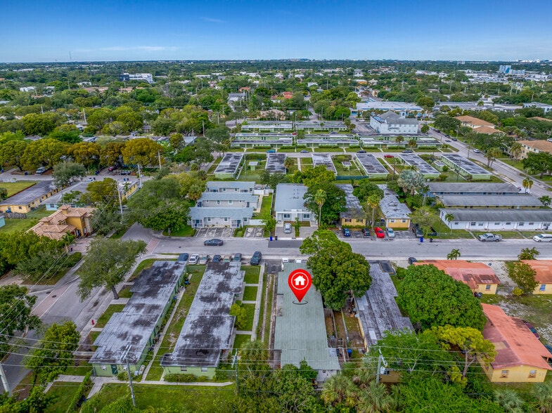 More Photos Of 1132 NW 2nd St, Fort Lauderdale Apartments For Sale