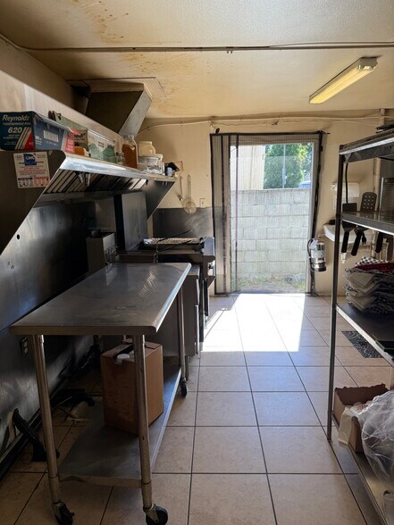 More Photos Of 2530 NE 82ND Ave, Portland Restaurant For Sale