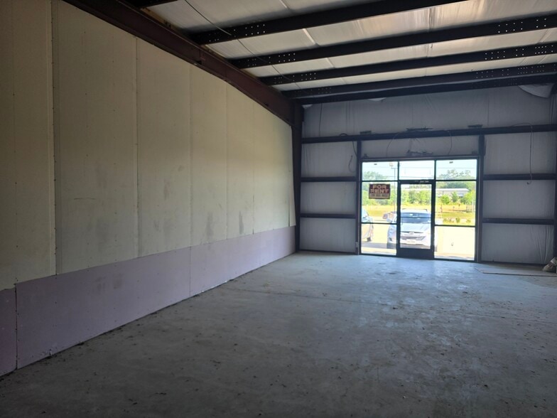 More Photos Of 18310 FM 529, Katy Freestanding For Lease