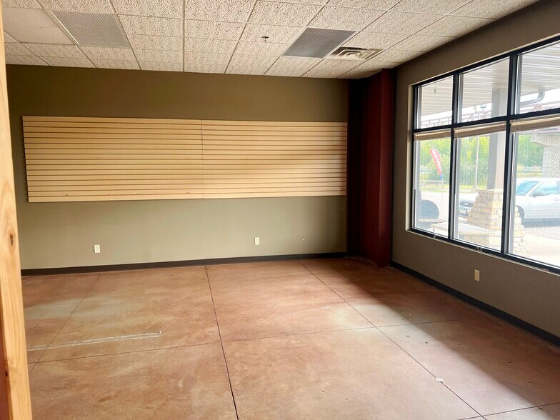 More Photos Of 110 Wall St, Onamia Flex For Sale