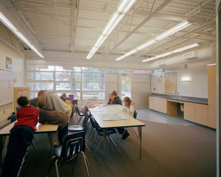 More Photos Of 11701 Danville Dr, North Bethesda Schools For Lease