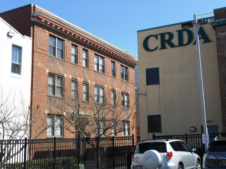 More Photos Of 15 S Gordons Aly, Atlantic City Apartments For Sale