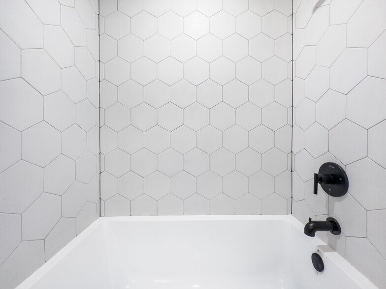 More Photos Of 1723 Ridge Ave, Philadelphia Apartments For Sale