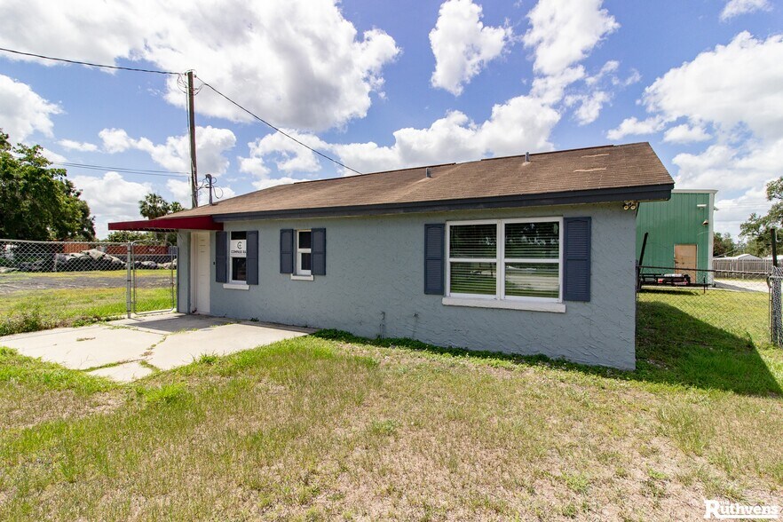 More Photos Of 595 W Summerlin St, Bartow Warehouse For Sale