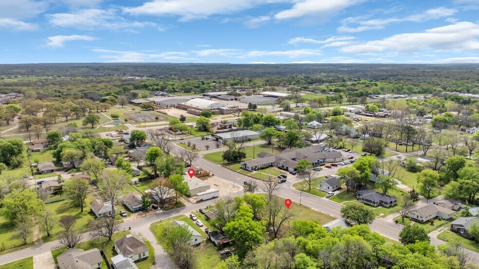 More Photos Of 603 Lake Murray Dr E, Ardmore Flex For Sale