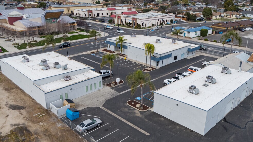 More Photos Of 415-419 E Cross Ave, Tulare Office For Lease