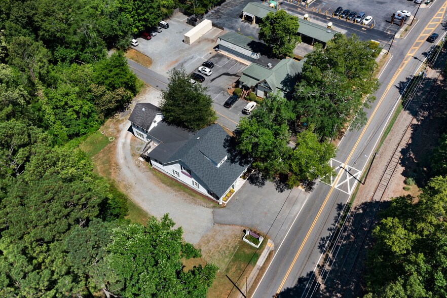 More Photos Of 9010 Main St, Woodstock Freestanding For Sale