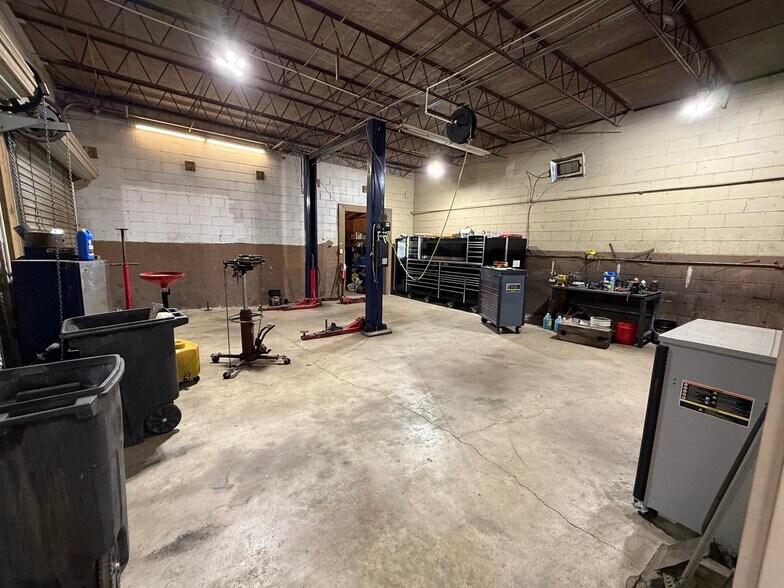 More Photos Of 69 Railroad Ave, Dora Specialty For Sale