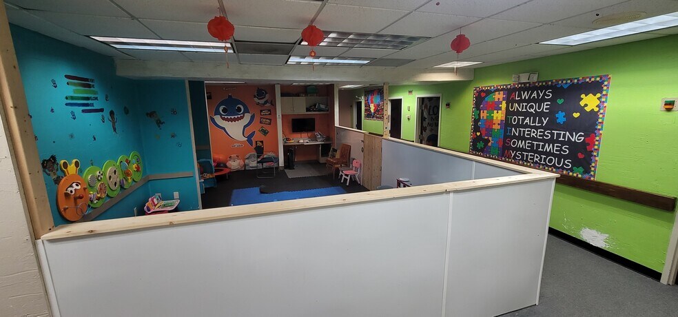 More Photos Of 6572 River Park Dr, Riverdale Coworking Space