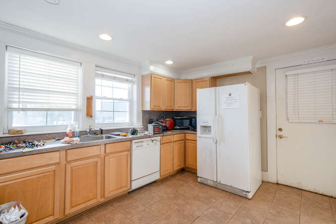 More Photos Of 497 NW Kirk Rd, Marietta Office For Sale