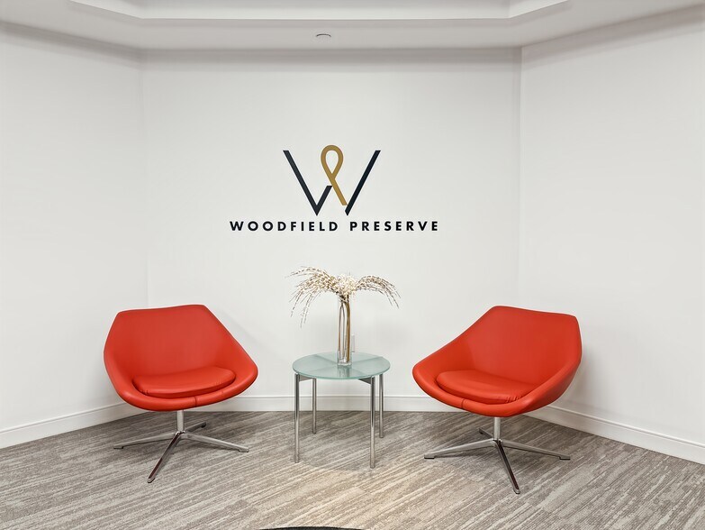 More Photos Of 10 N Martingale Rd, Schaumburg Coworking Space