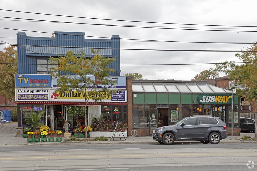 More Photos Of 2386 Lake Shore Blvd W, Toronto Storefront Retail Residential For Lease