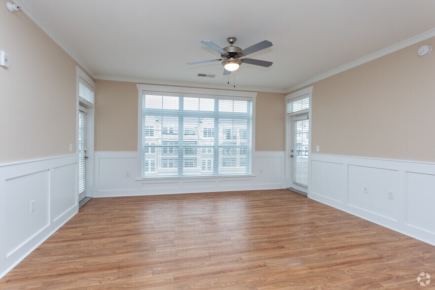 More Photos Of 7205-7215 Wrightsville Ave, Wilmington Apartments For Lease