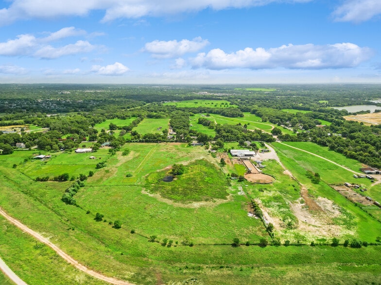 More Photos Of 3131 Middlefield Rd, Dallas Land For Sale