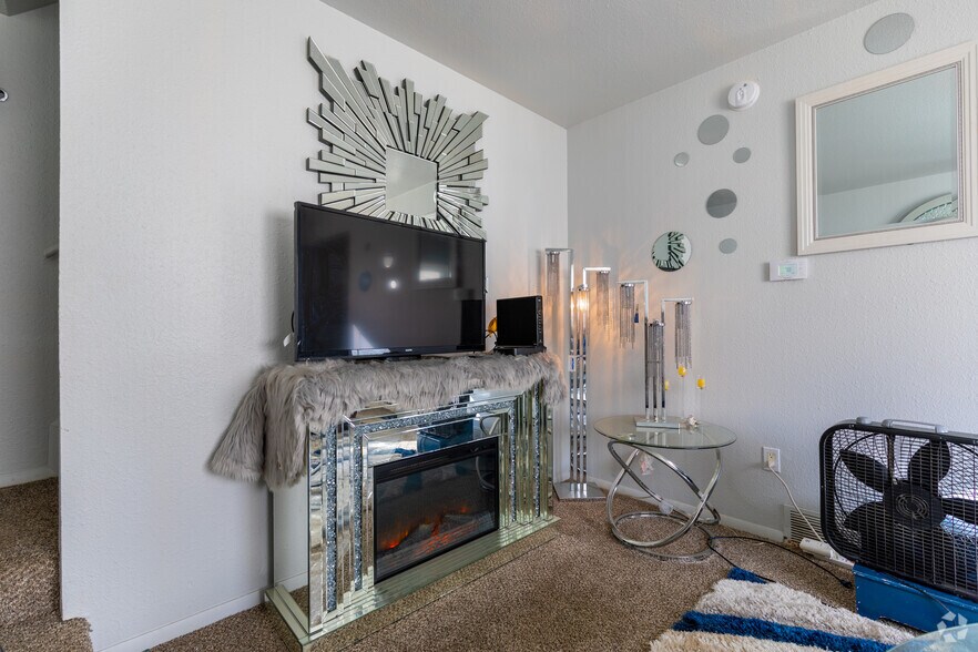 More Photos Of 6028 Vanderbilt Dr, Mount Morris Apartments For Sale