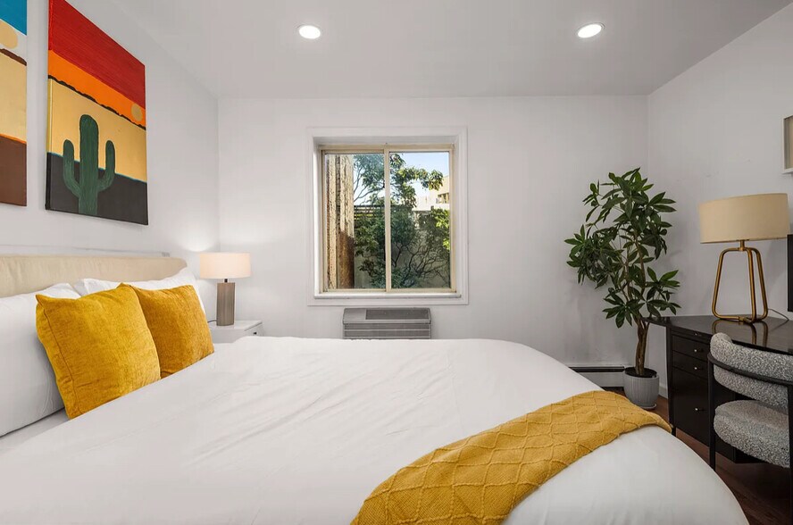 More Photos Of 15 St. Marks Pl, New York Apartments For Sale