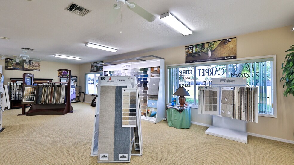 More Photos Of 4720 E Moody Blvd, Bunnell Freestanding For Sale