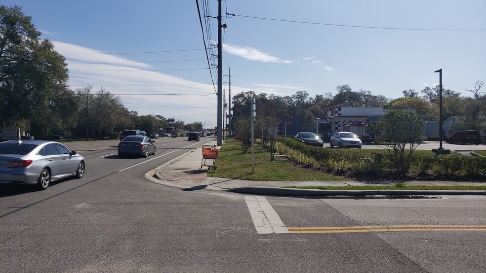 More Photos Of 1511 S Volusia Ave, Orange City Auto Repair For Lease
