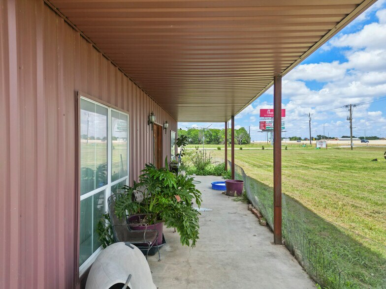 More Photos Of 5608 S Interstate Highway 45 W, Corsicana Land For Sale