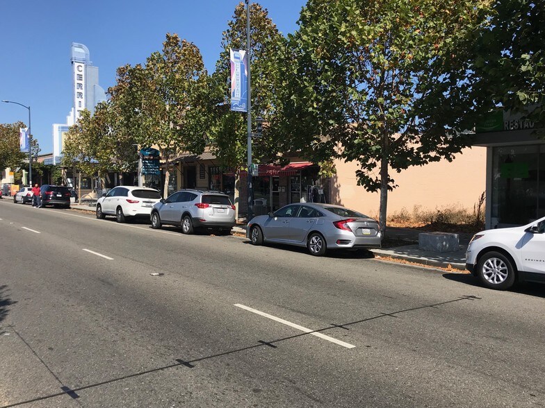 More Photos Of 10046 San Pablo Ave, El Cerrito Land For Sale