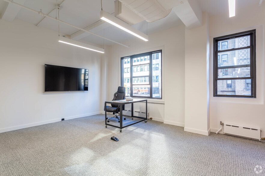 More Photos Of 120 E 56th St, New York Office For Lease
