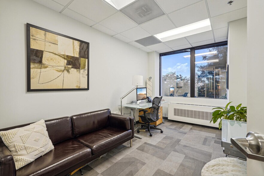 More Photos Of 4350 East-West Hwy, Bethesda Office For Lease