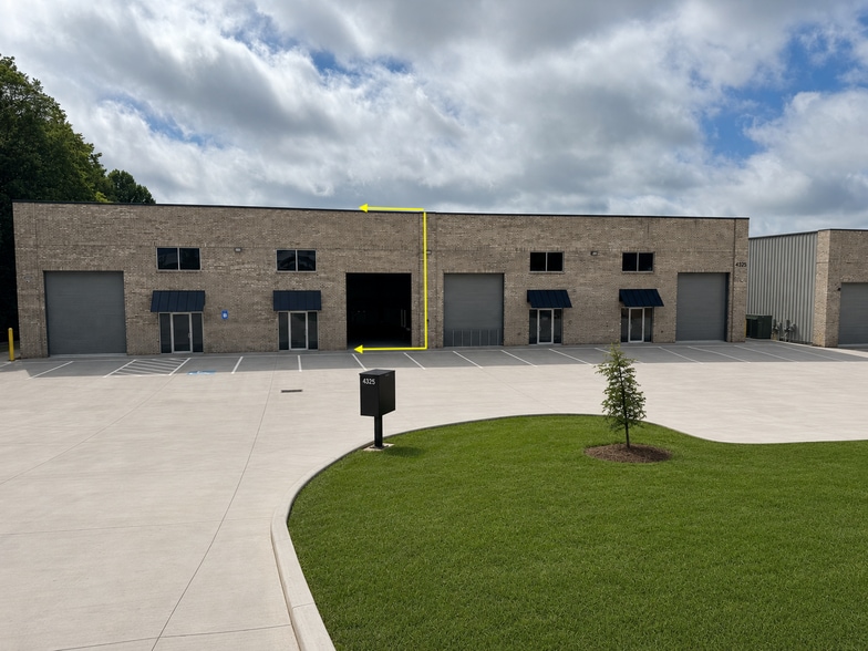 Primary Photo Of 4325 McBrayer Rd, Oakwood Warehouse For Lease