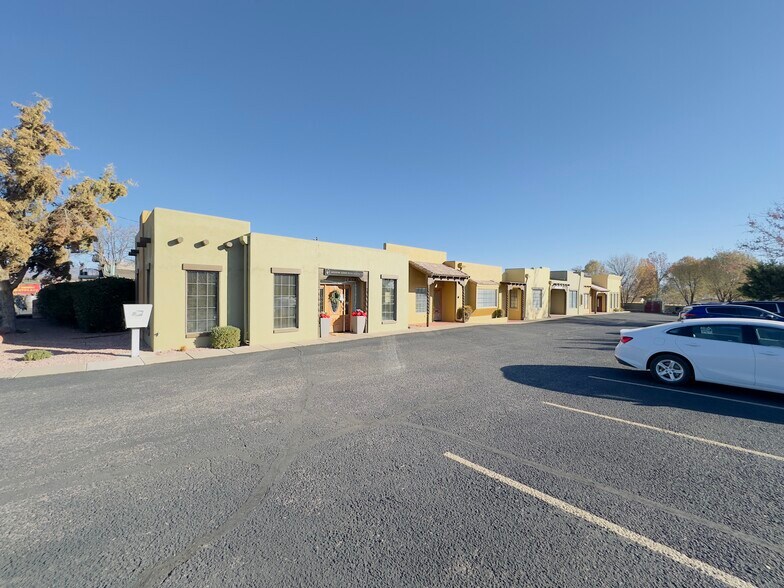 More Photos Of 101 S Main St, Cottonwood Unknown For Lease