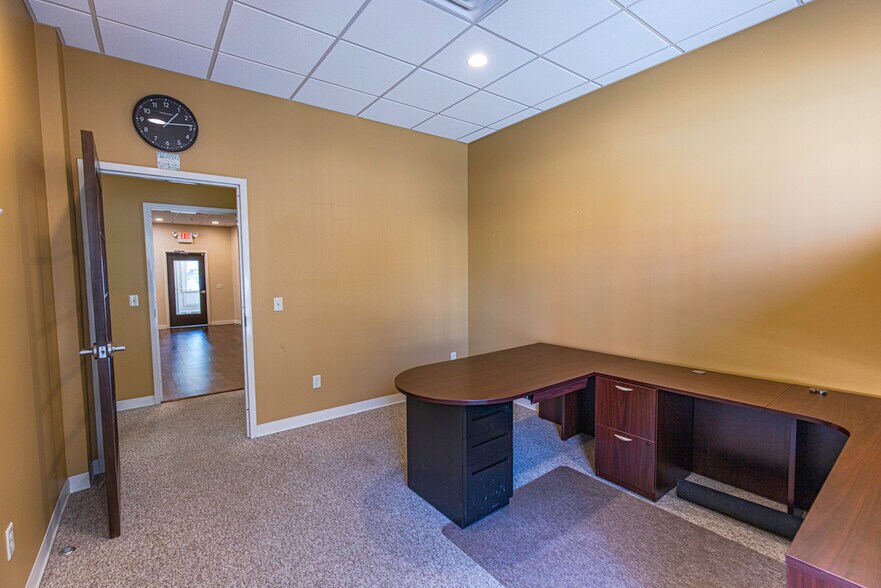 More Photos Of 9 May St, Bangor Medical For Sale