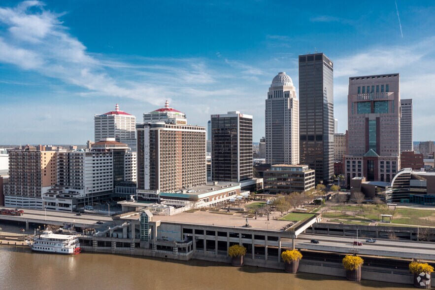 More Photos Of 101 S 5th St, Louisville Office For Lease