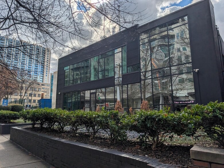 Primary Photo Of 938 Peachtree St NE, Atlanta Office For Lease