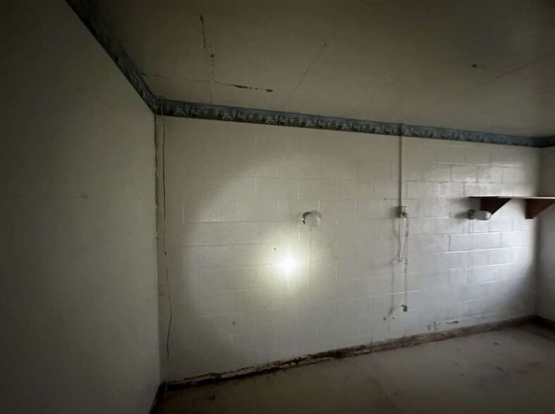 More Photos Of 1901 W Elliott St, Breckenridge Office For Sale