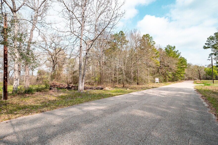 More Photos Of 3521 Magnolia dr, Porter Land For Sale