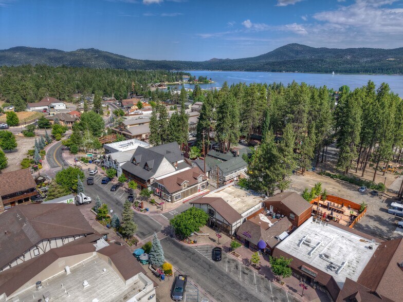 More Photos Of 40728 Village Dr, Big Bear Lake Storefront For Sale
