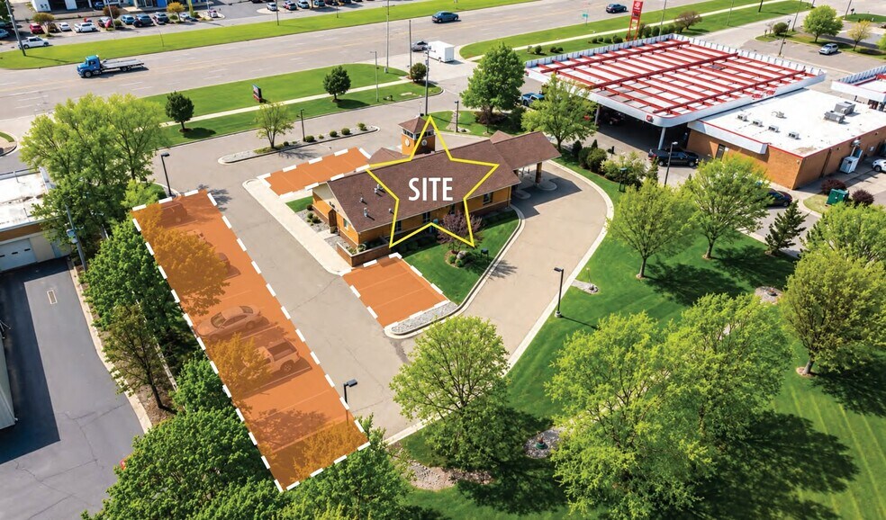 More Photos Of 13215 S US Highway 27, Dewitt Bank For Lease
