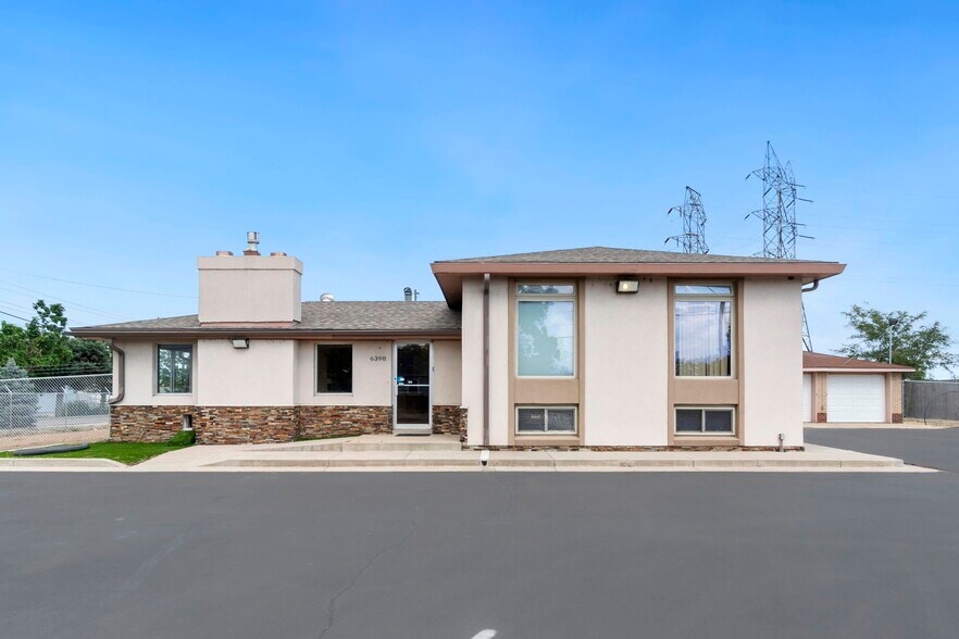 More Photos Of 6398 Franklin St, Denver Warehouse For Lease