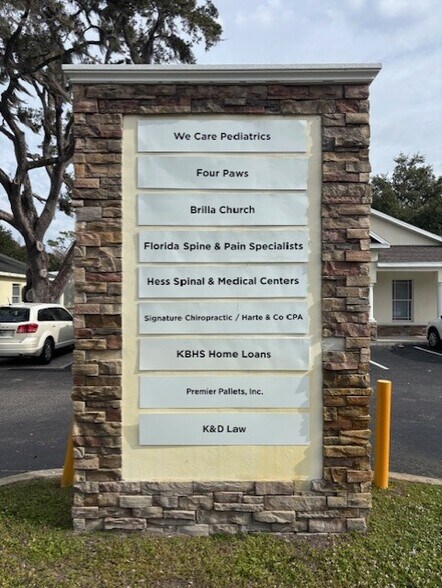 More Photos Of 9366 Balm Riverview Rd, Riverview Medical For Lease