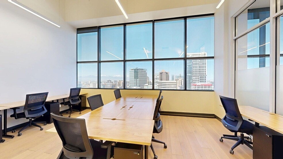 More Photos Of 250 E 200 S, Salt Lake City Coworking Space
